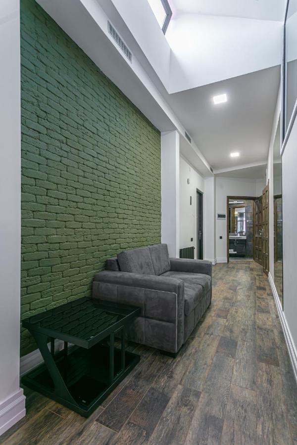 Luxe Apartment In Center Erivan Exterior foto