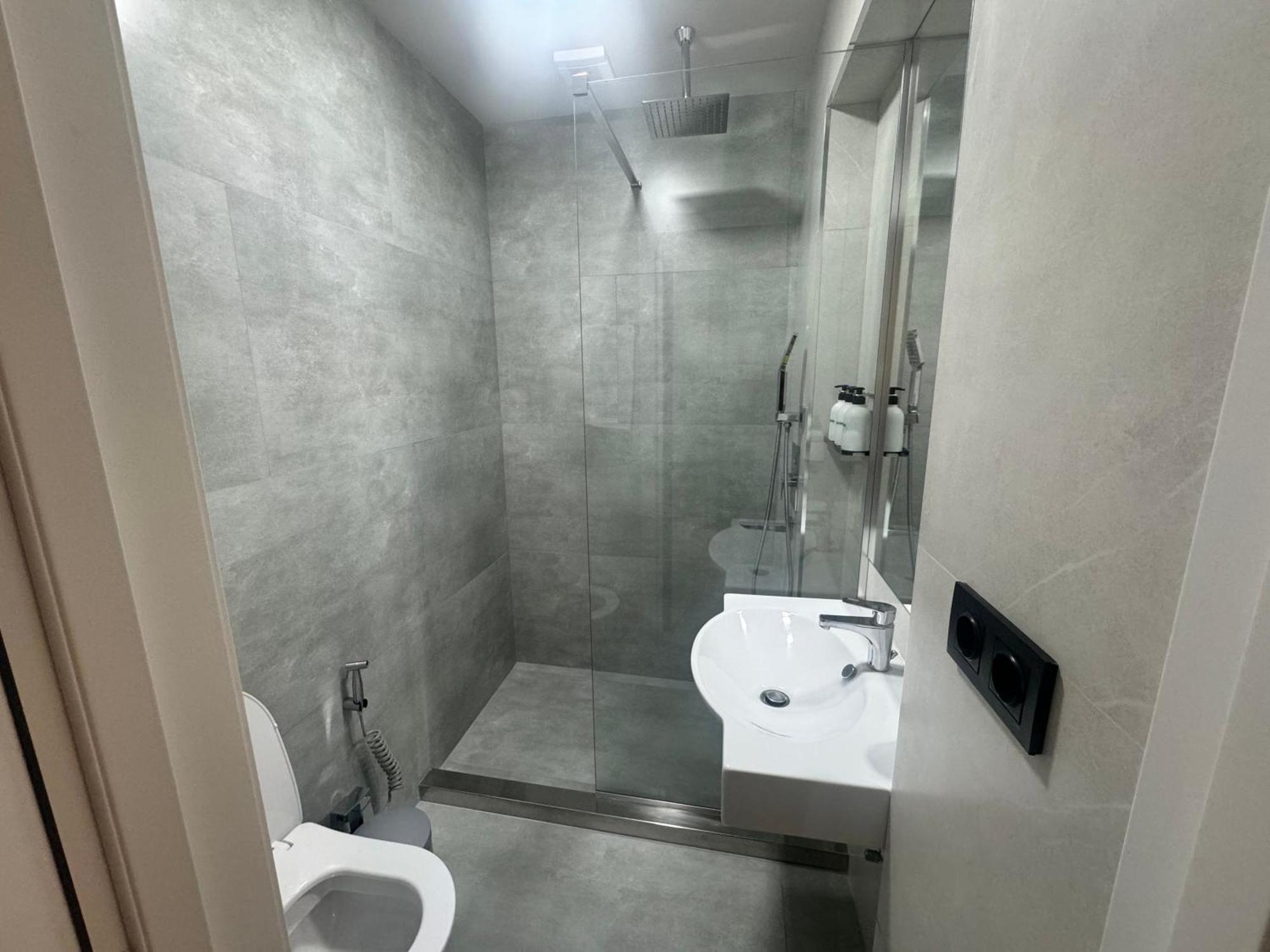 Luxe Apartment In Center Erivan Exterior foto