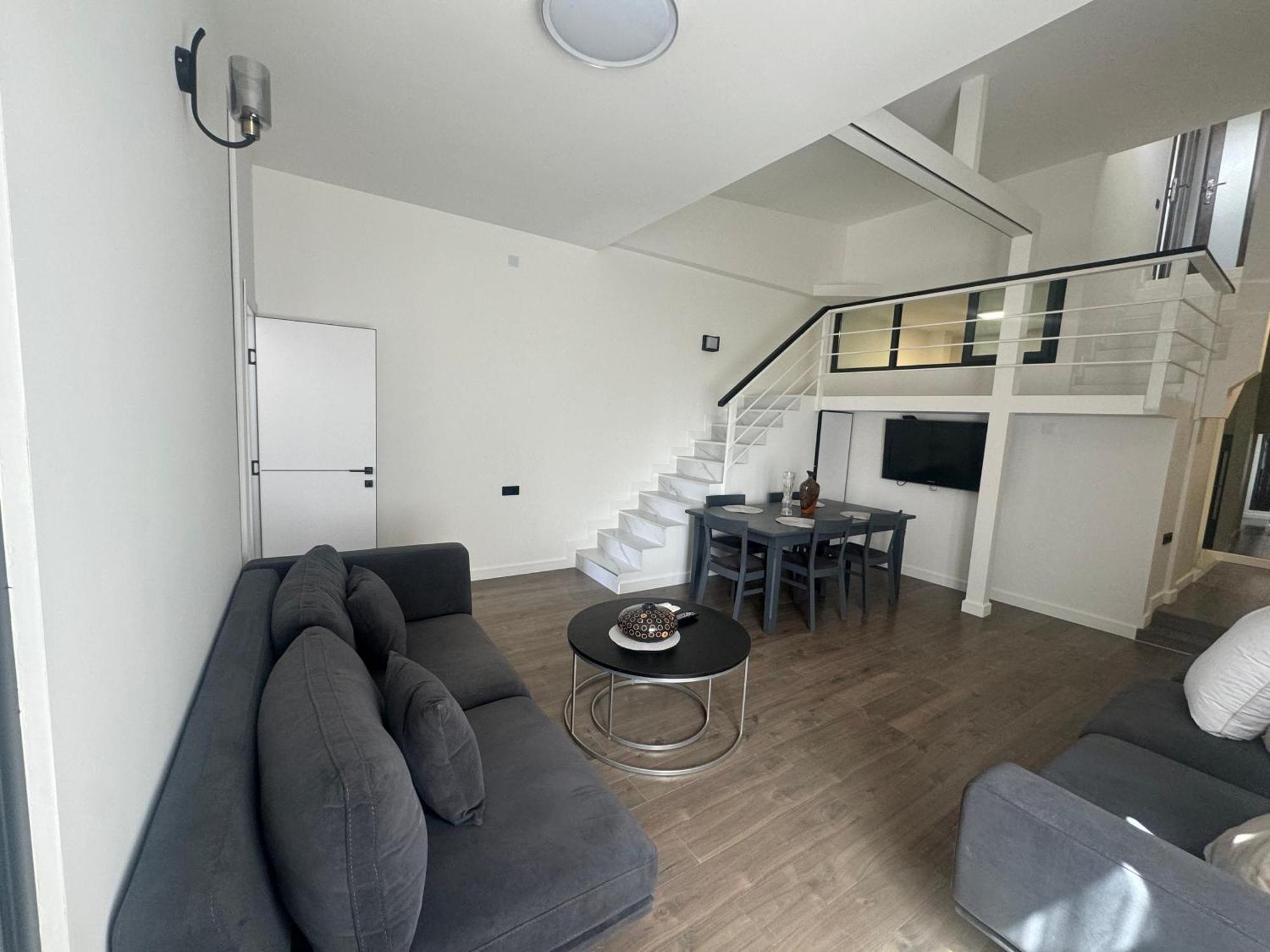 Luxe Apartment In Center Erivan Exterior foto